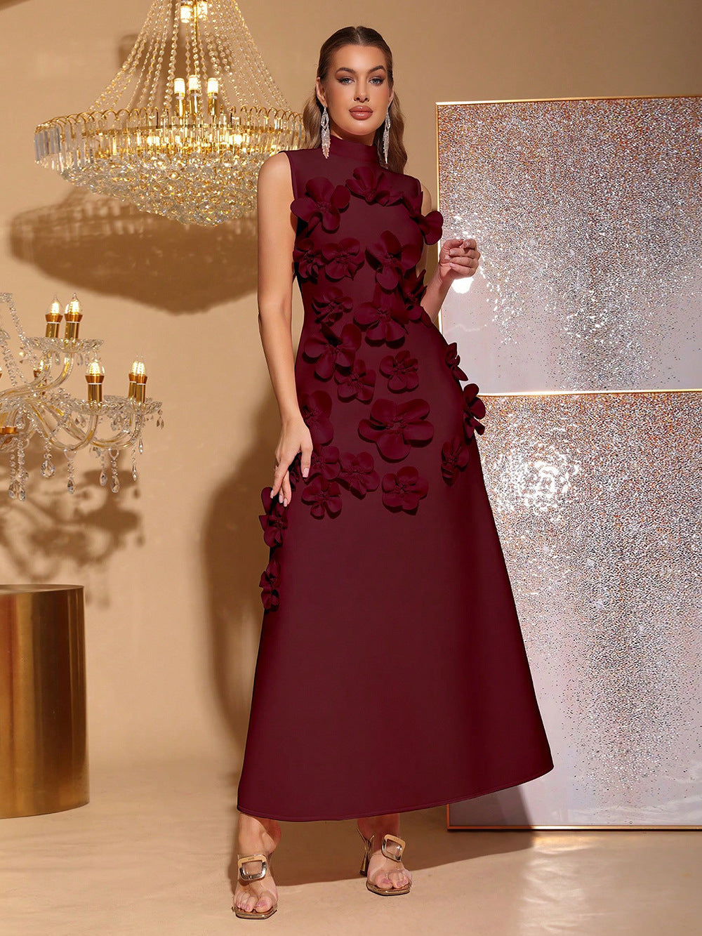 İşlemeli Çiçekli Premium Elbise